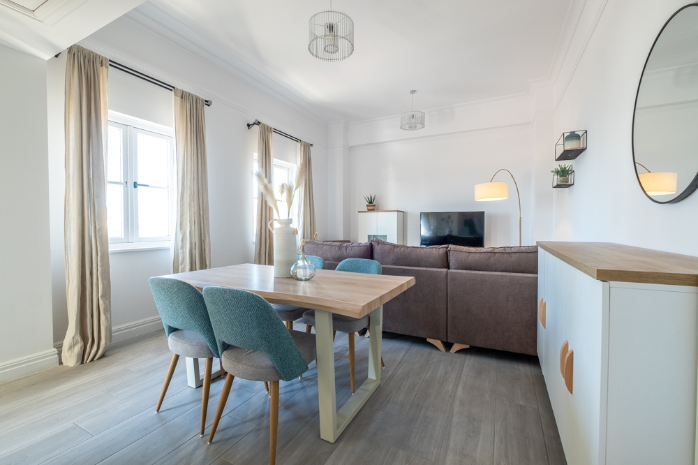 Queensway Quay - Ragged staff wharf Image