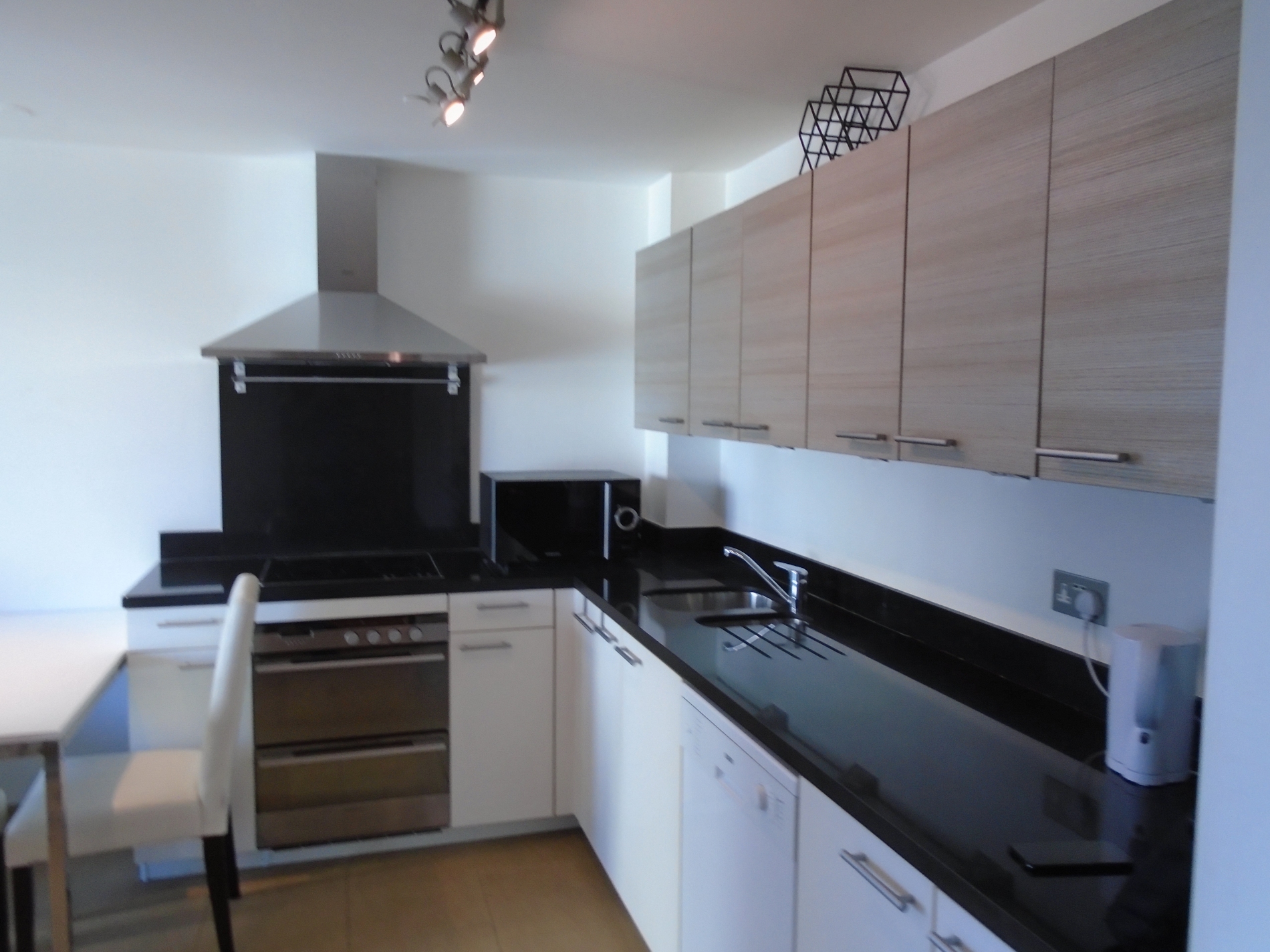 Ocean Village - Majestic Ocean Plaza Image