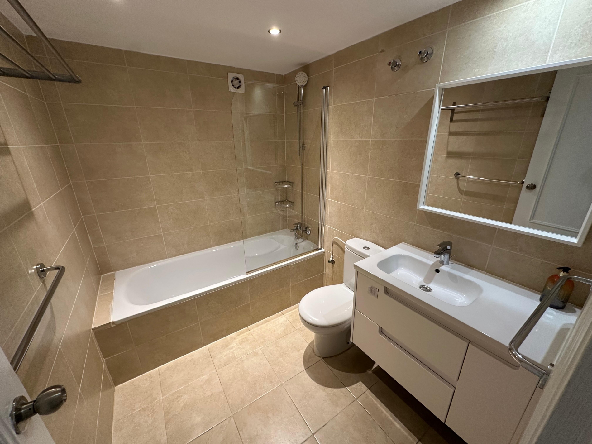 Devils Tower Road Image