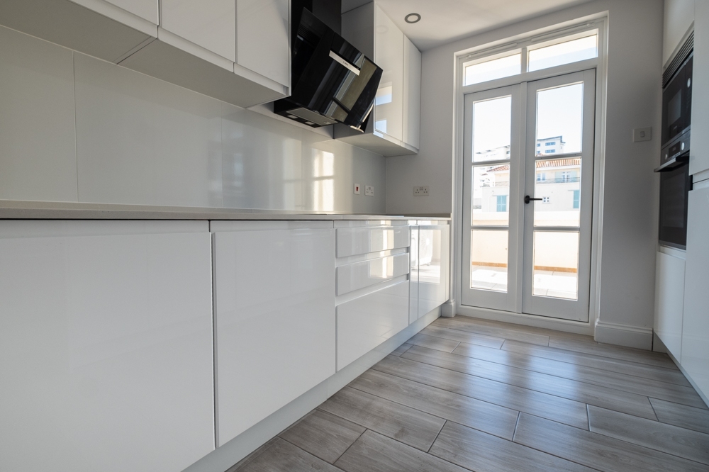 Queensway Quay - Ragged staff wharf Image