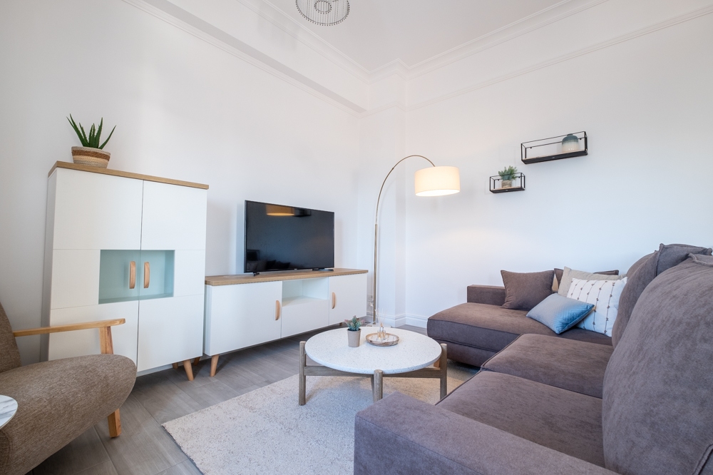 Queensway Quay - Ragged staff wharf Image