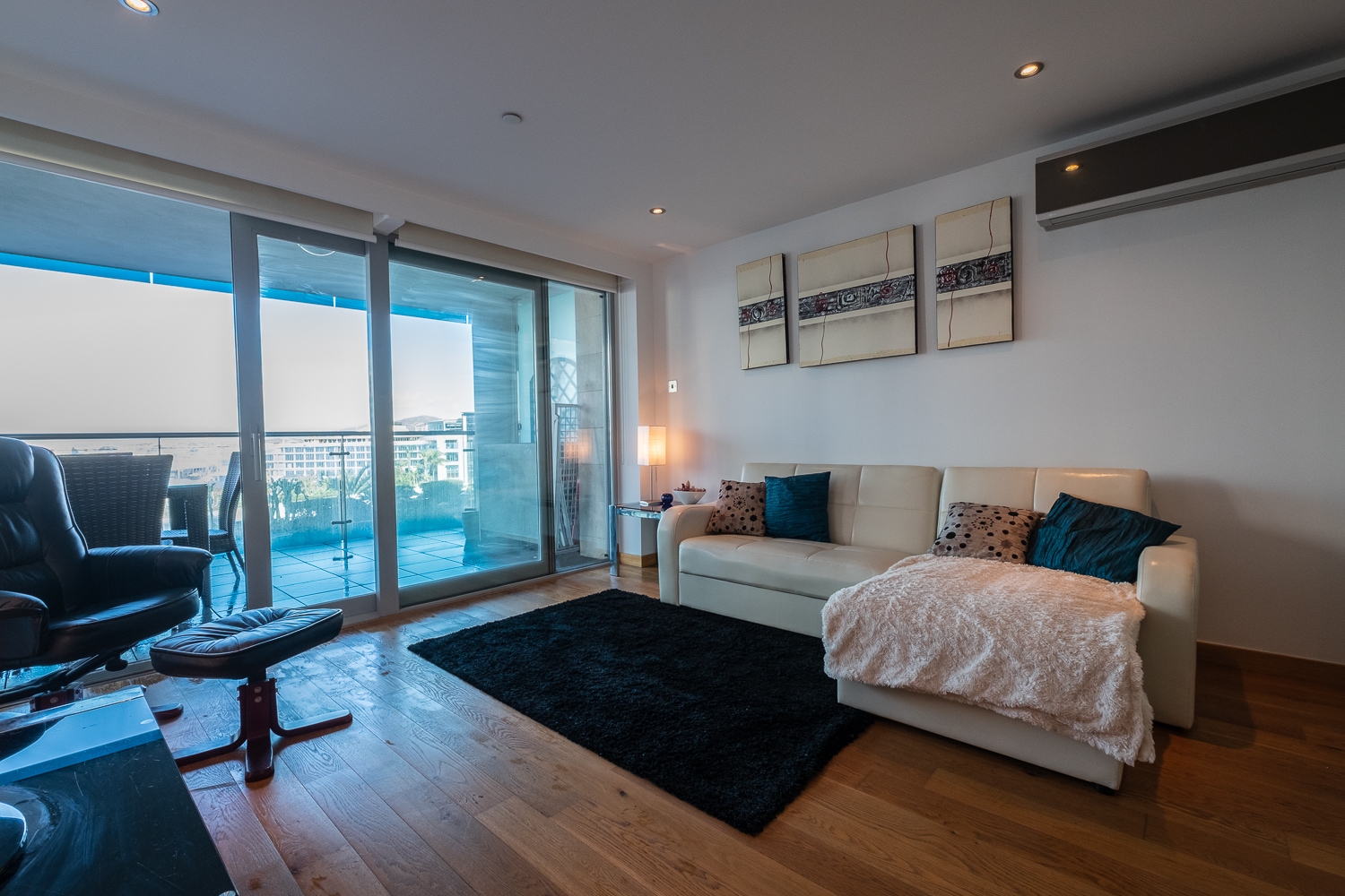 Ocean Village - Grand Ocean Plaza Image